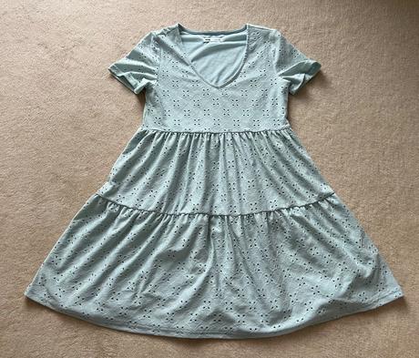 Šaty s 3 volánmi, sinsay,xs