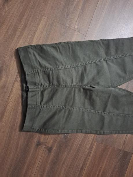 Krasne elasticke nohavice, f&f,34