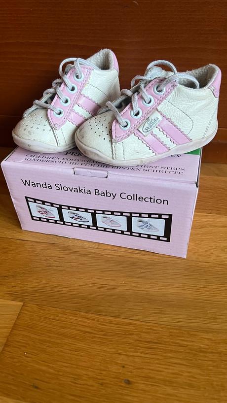 Topanocky na prve kroky, wanda,18