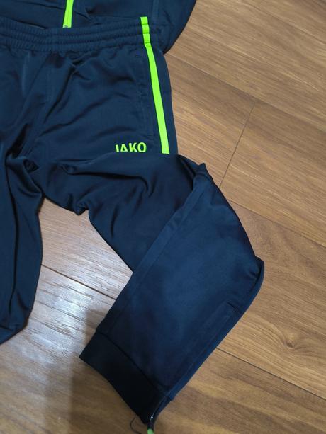 Jako súprava v 140, 140