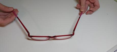 Dievčenské dioptrické okuliare,