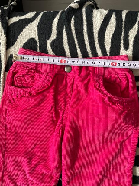 Predam tepláky a nohavice dievcenske, 92