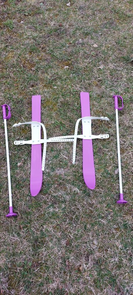 Papučkové lyže, <70 cm