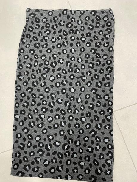 Šedá leopardia sukňa, terranova,s