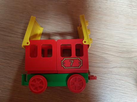 Vlačik+vagon (lego duplo),