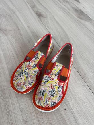 Papucky, deichmann,28