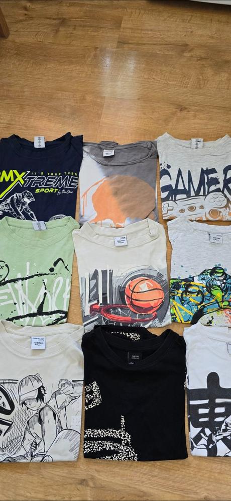 Tričká 18ks cena za 1ks, chapter young,134