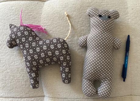 Handmade látkový koník, medveď a jazvečík,