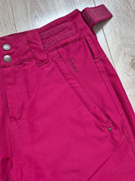 Protest zimne nohavice, 152