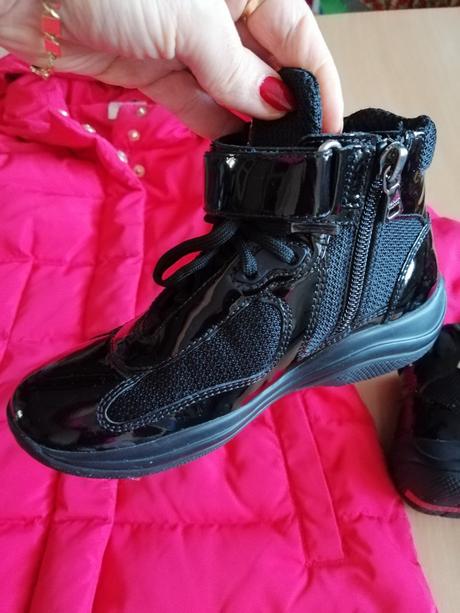 Vyššie členkove topánky, zn. prada, veľkosť 29, 29