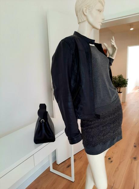 Svetrové šaty s krajkou xs/s, intimissimi,xs