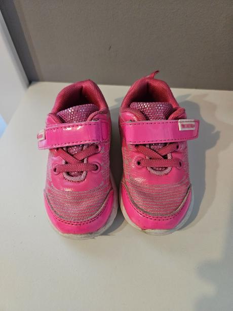 Tenisky lahučké, protetika,22