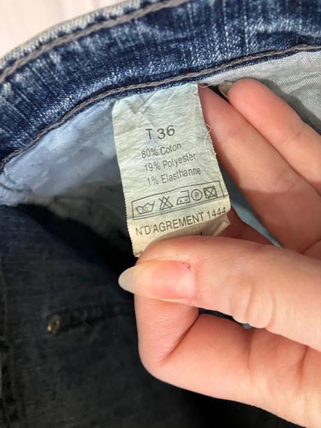 Dámska tmavomodrá rifľová minisukňa s výšivkou, 36 / s