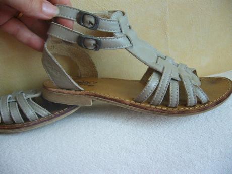 Sandale, 31