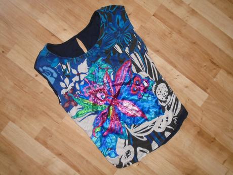 Krásny top desigual veľ. m, desigual,m