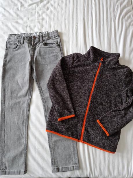 25ša_mikina na zips, c&a,128