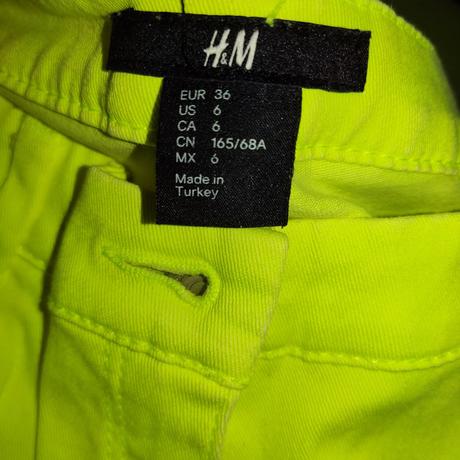 Neónovo žlté rifle, h&m,36