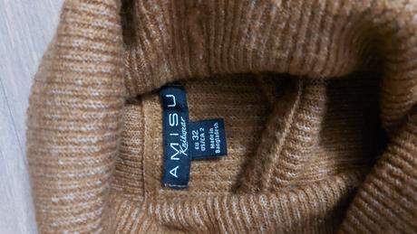 Svetrikove saty, amisu,s