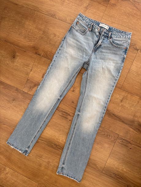 Rovné džínsy so stredne vysokým pásom, stradivarius,38