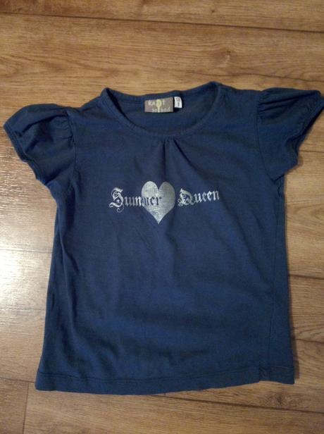 Tmavomodré tričko queen so srdieckom 116, 116