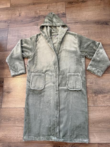 Chlapčenský župan, 164