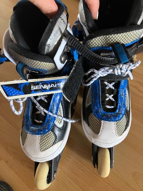 Korčule veľ. 33-36 + chrániče zdarma, 33