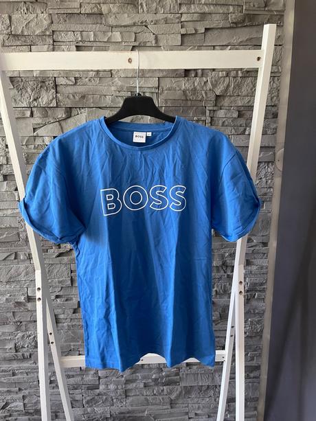 Hugo boss v.s, hugo boss,s