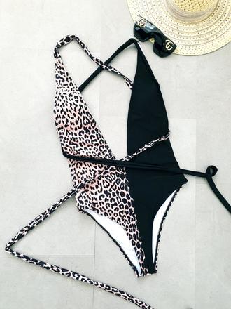 Extravagantné plavky s, s