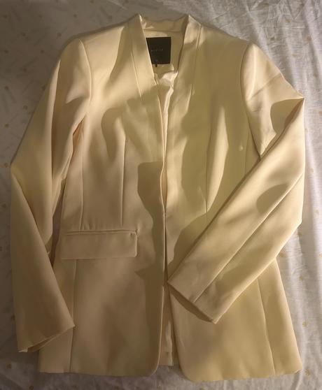 Kostým bledožltý, mohito,32