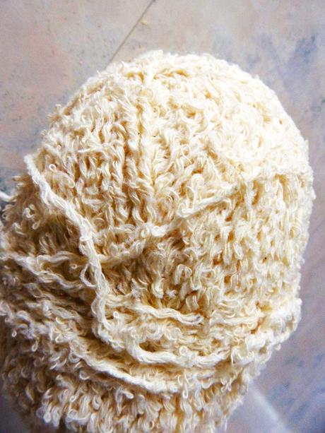 Uzlíčková efektná priadza, 