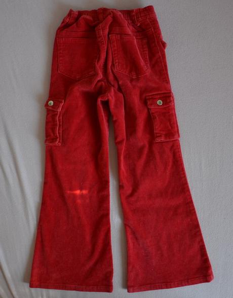 Cervene nohavice, 116