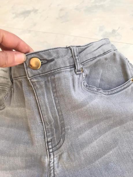 Slimky s vysokým pásom, xs