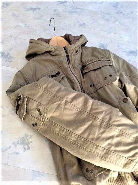 Teplá bunda do pásu, m