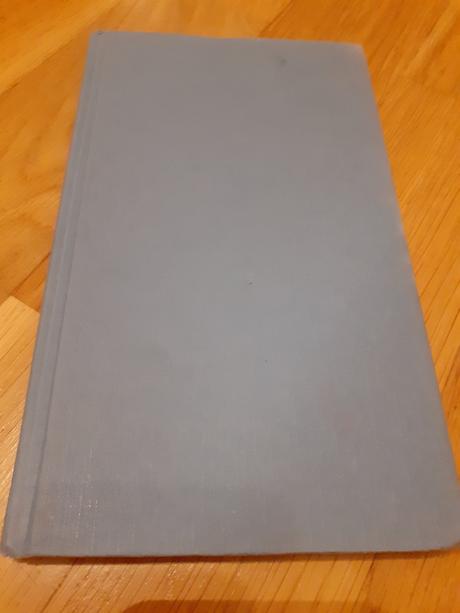 Kniha raňajky  u tiffanyho, 