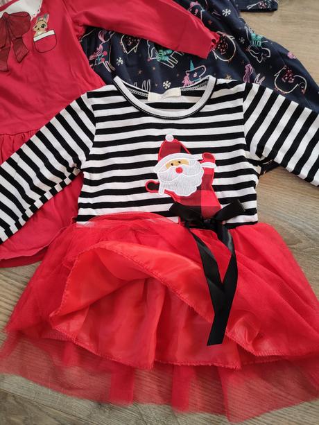 Vianočné oblečenie, 92