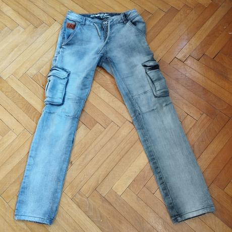 Rifle s nastaviteľným pásom, chapter young,152