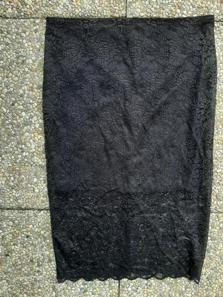 Čierna čipkovaná sukňa gate woman velk. 42., gate,42