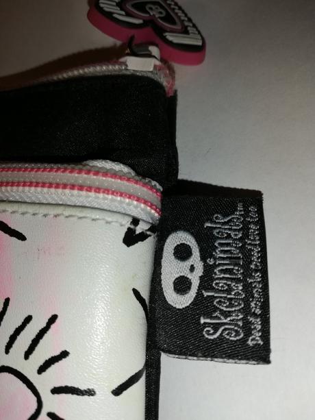 Skelanimals peračník, 