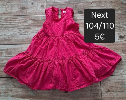 Madeira šaty, next,104