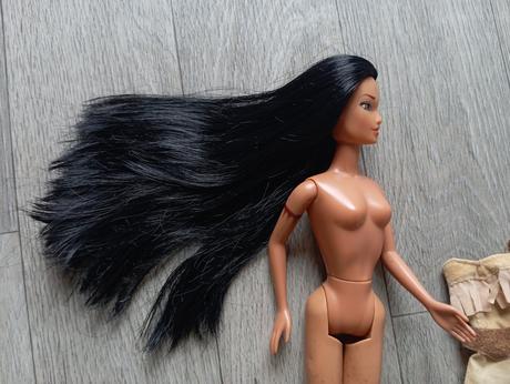 Barbie pokahontas, 