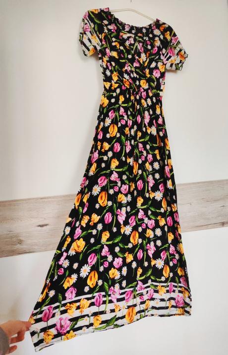 Kvietkované letné šaty, m