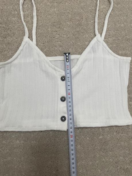 Biele crop top tielko, bershka,34