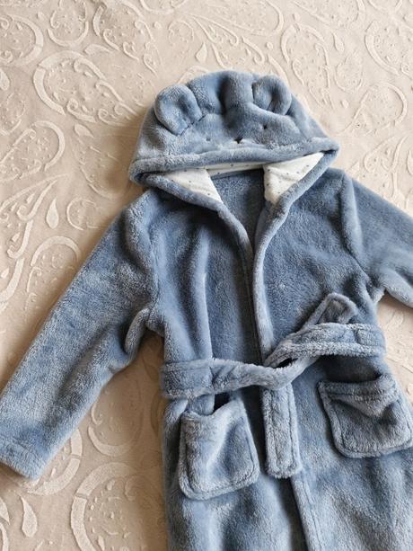 Plyšový župan, tu,86