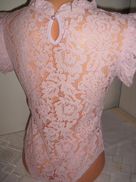 Romanticke body s perlickou, m