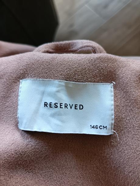 Trenčkot reserved 146, reserved,146