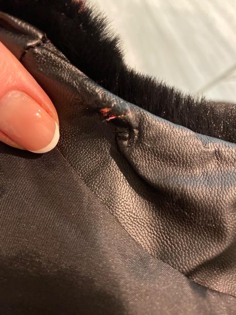 Kožušinová vesta, l