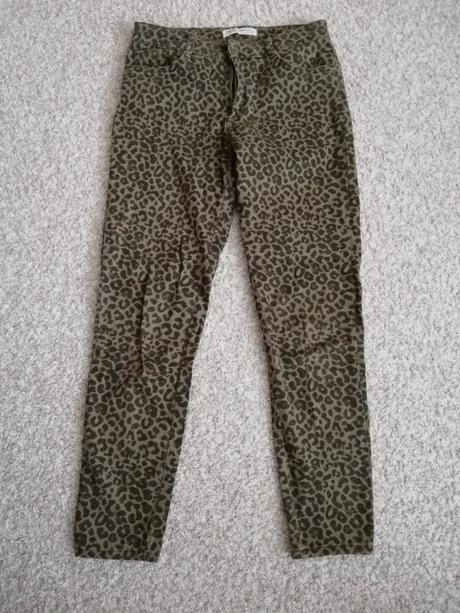 Tigrovane nohavice, zara,164