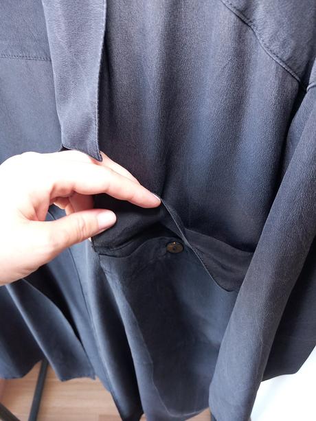 Čierny hodvábny prehoz / kardigán, 