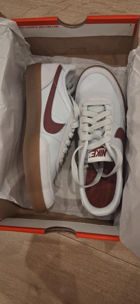 Tenisky 35.5 velk., nike,35