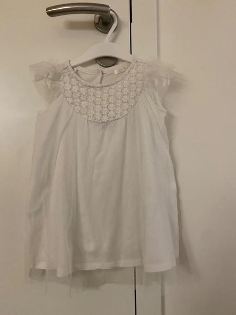 Biele šatočky s výšivkou, 92